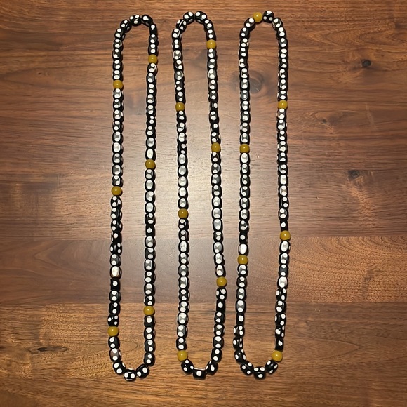 Anthropologie beaded necklaces - Picture 2 of 6